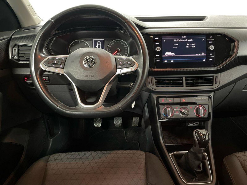 Volkswagen T-Cross usata a Macerata (11)