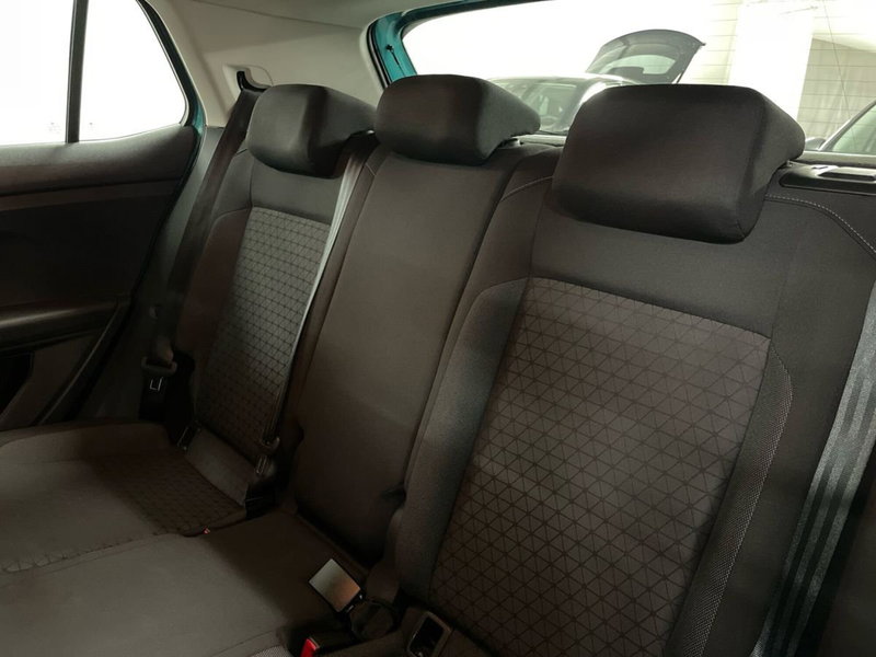 Volkswagen T-Cross usata a Macerata (13)