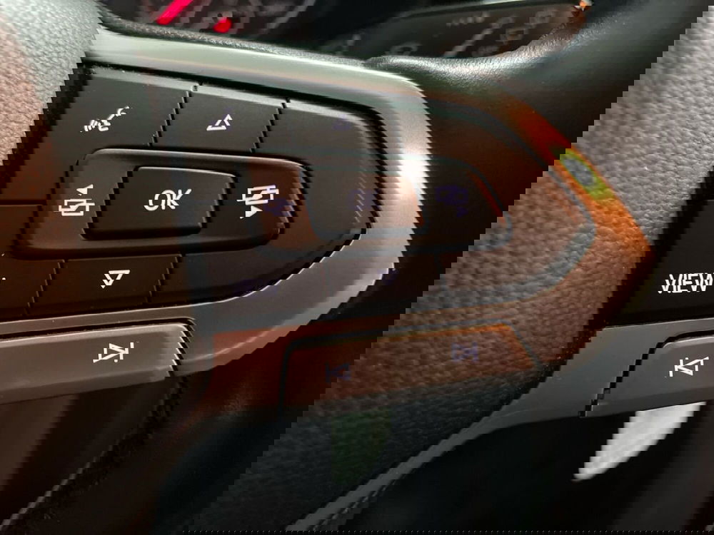 Volkswagen T-Cross usata a Macerata (19)