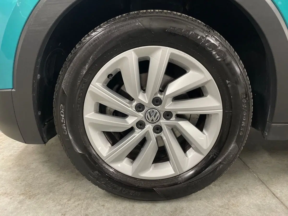 Volkswagen T-Cross usata a Macerata (8)