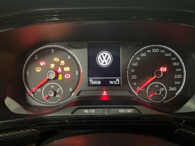 Volkswagen T-Cross usata a Macerata (9)