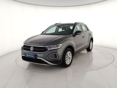 Volkswagen T-Roc 2.0 tdi Life 150cv dsg del 2025 usata a Massa