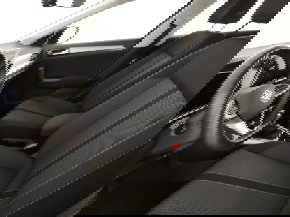 Volkswagen T-Roc usata a Massa-Carrara (7)