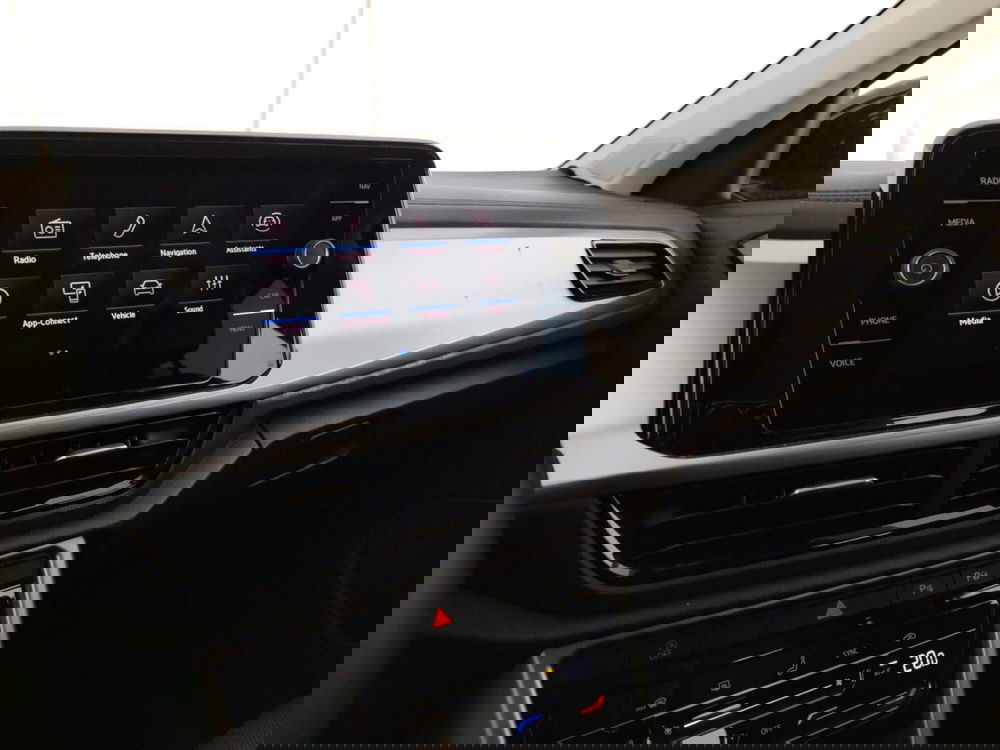 Volkswagen T-Roc usata a Massa-Carrara (11)