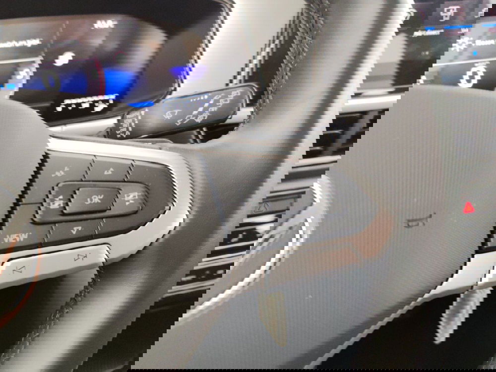 Volkswagen T-Roc usata a Massa-Carrara (12)