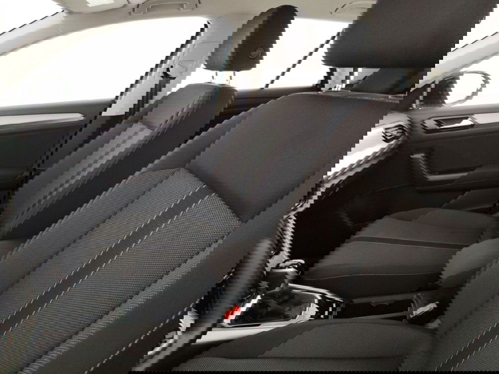 Volkswagen T-Roc usata a Massa-Carrara (9)