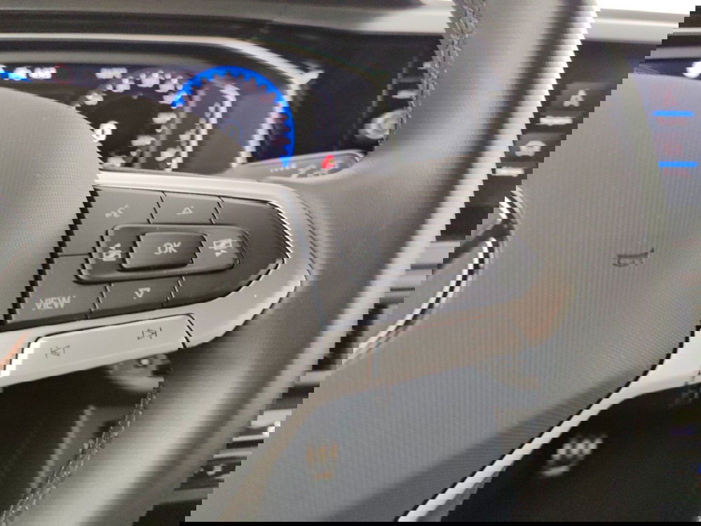 Volkswagen Taigo usata a Massa-Carrara (14)