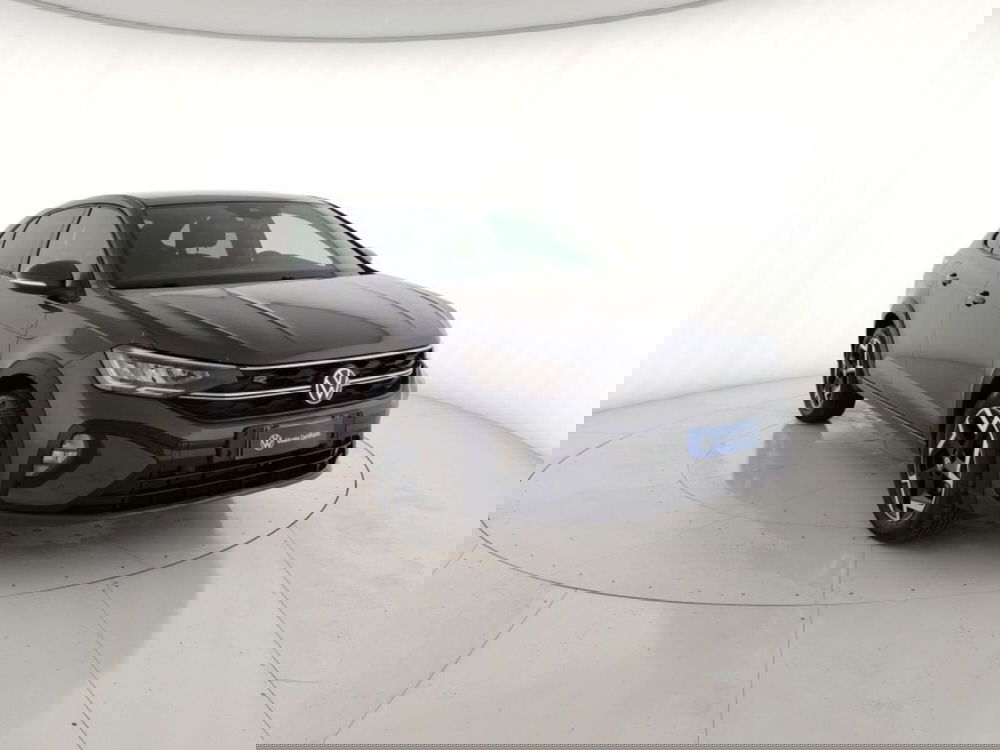 Volkswagen Taigo usata a Massa-Carrara (4)