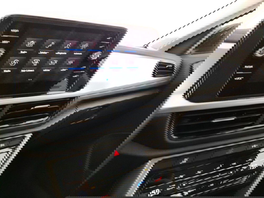 Volkswagen T-Roc usata a Massa-Carrara (12)