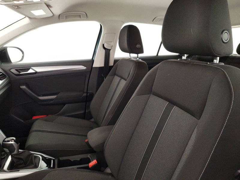 Volkswagen T-Roc usata a Massa-Carrara (9)