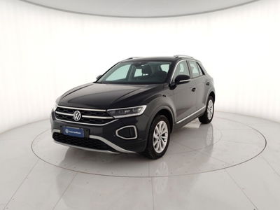 Volkswagen T-Roc 1.0 tsi Style 115cv del 2025 usata a Massa