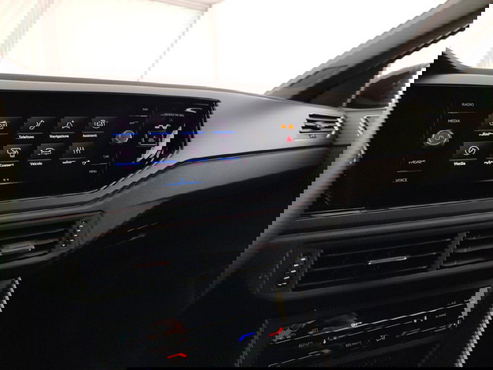 Volkswagen Taigo usata a Massa-Carrara (13)