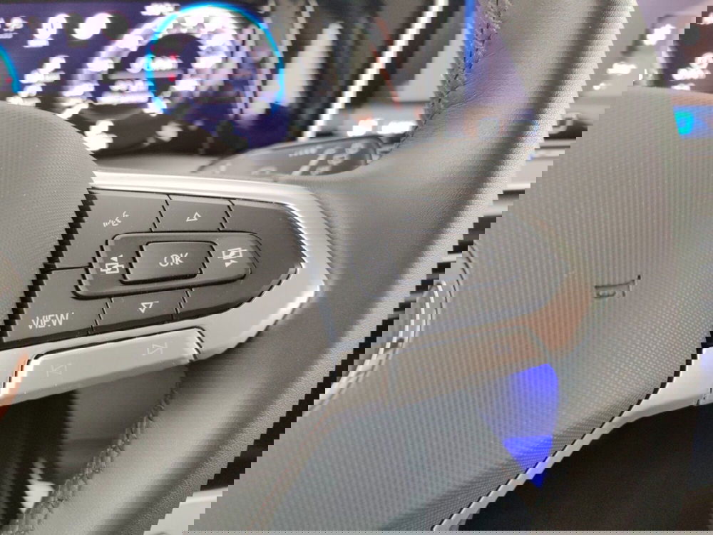 Volkswagen Golf usata a Massa-Carrara (14)