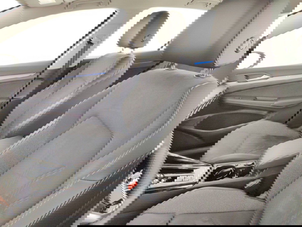 Volkswagen Golf usata a Massa-Carrara (9)