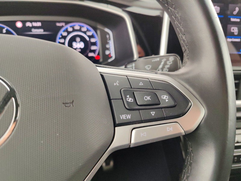 Volkswagen T-Roc usata a Massa-Carrara (13)