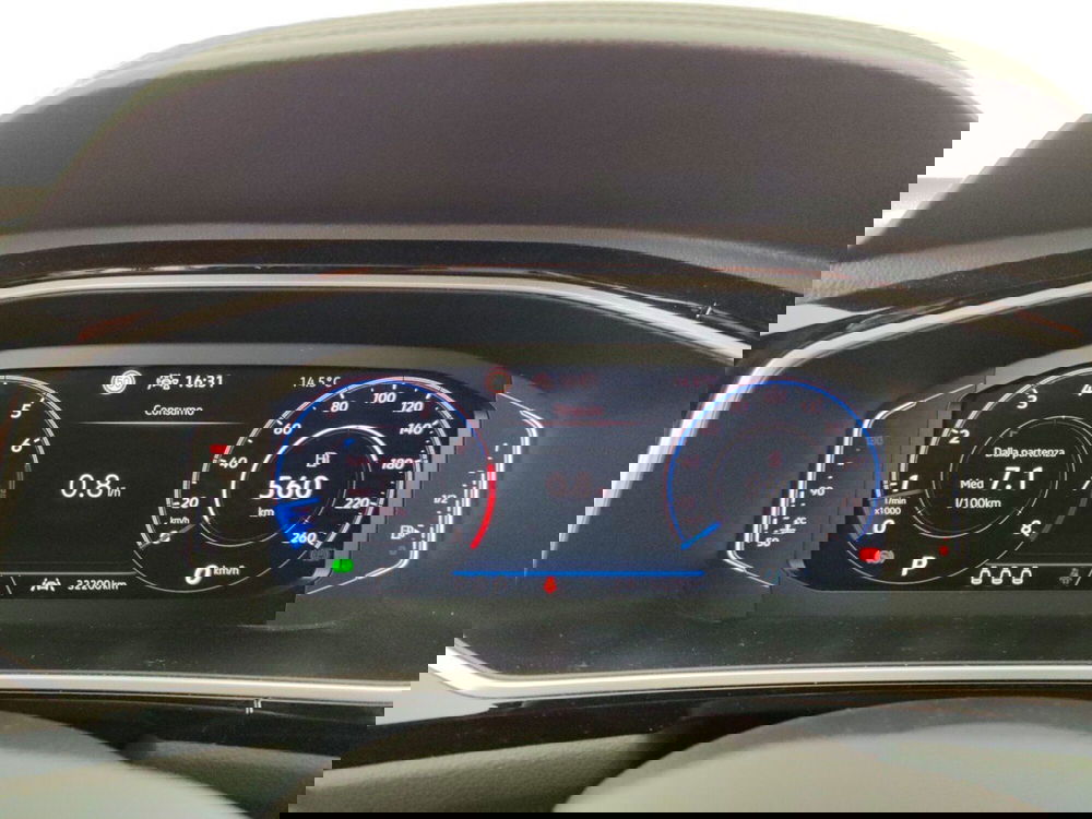 Volkswagen T-Roc usata a Massa-Carrara (15)