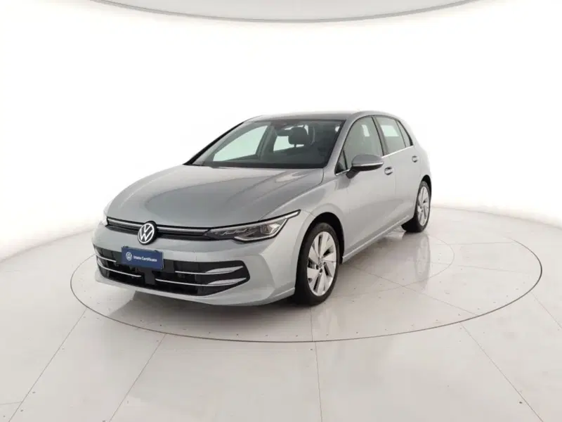 Volkswagen Golf usata a Massa-Carrara