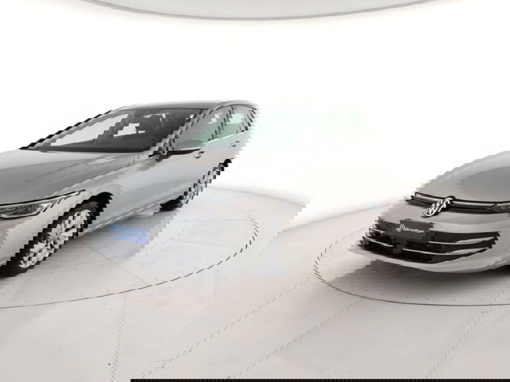 Volkswagen Golf usata a Massa-Carrara