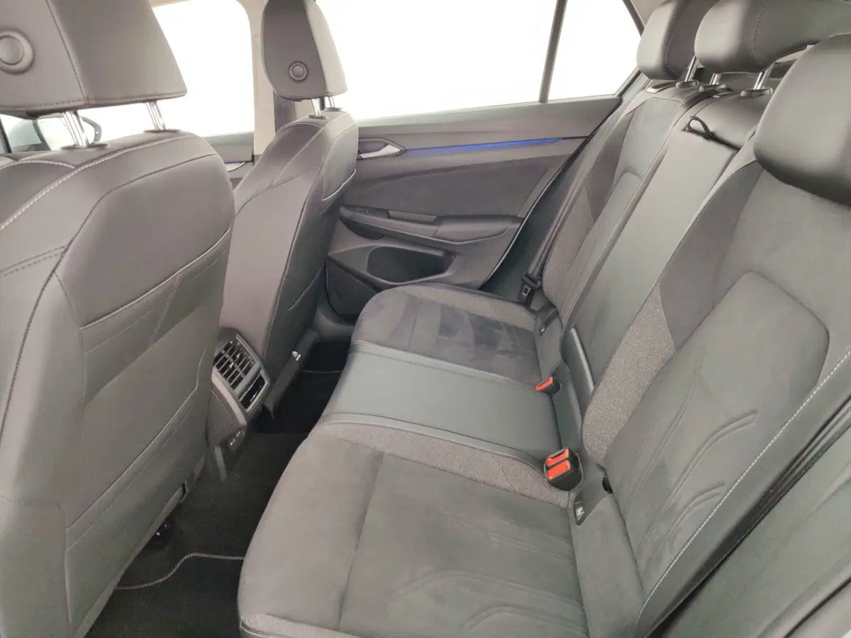 Volkswagen Golf usata a Massa-Carrara (12)