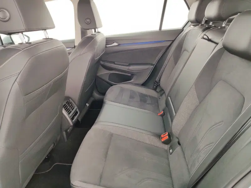 Volkswagen Golf usata a Massa-Carrara (12)