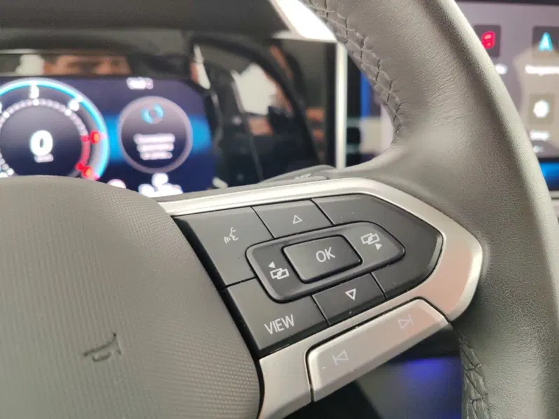 Volkswagen Golf usata a Massa-Carrara (15)
