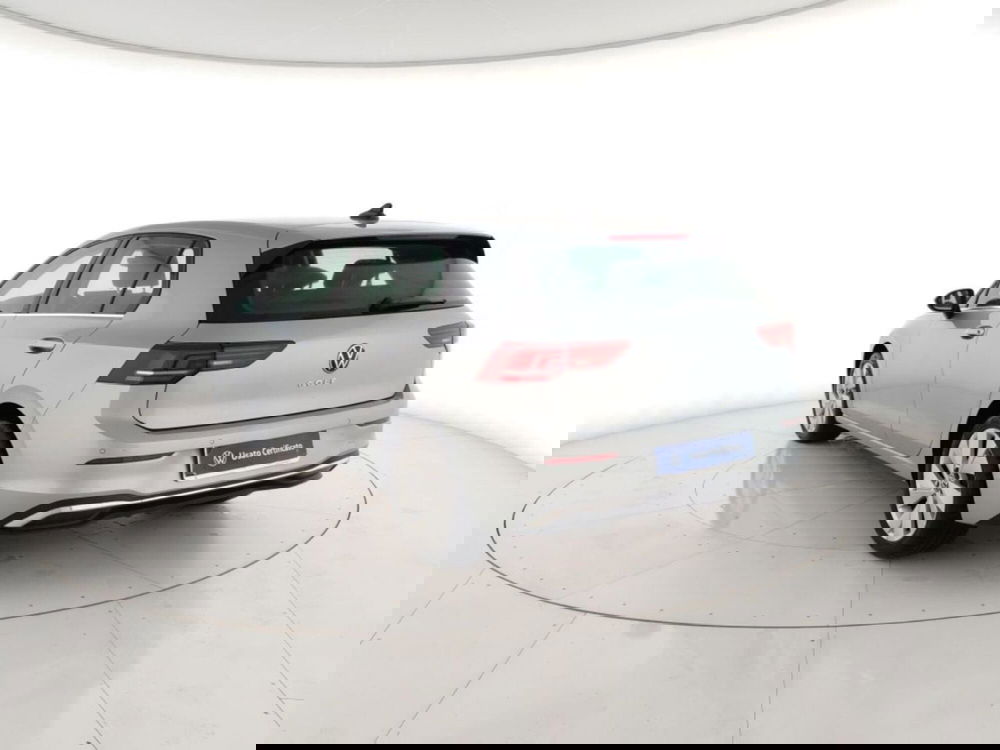 Volkswagen Golf usata a Massa-Carrara (2)