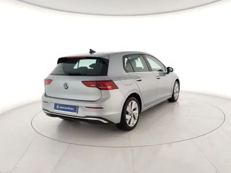Volkswagen Golf usata a Massa-Carrara (3)