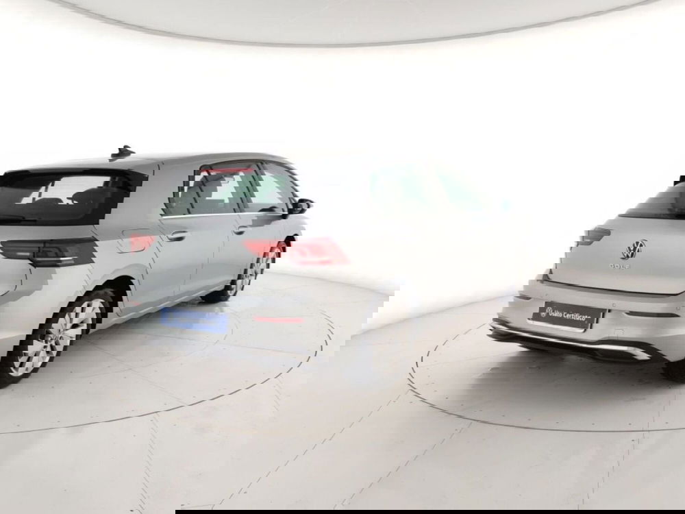 Volkswagen Golf usata a Massa-Carrara (3)