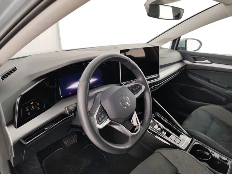 Volkswagen Golf usata a Massa-Carrara (8)