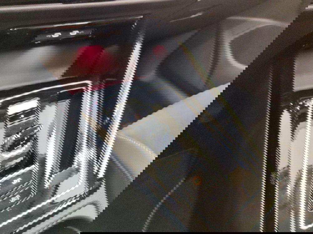 Volkswagen Golf usata a Massa-Carrara (10)