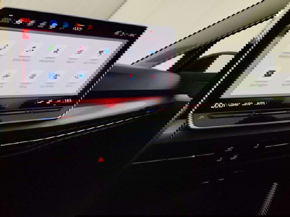 Volkswagen Golf usata a Massa-Carrara (11)