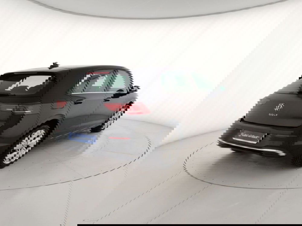 Volkswagen Golf usata a Massa-Carrara (3)