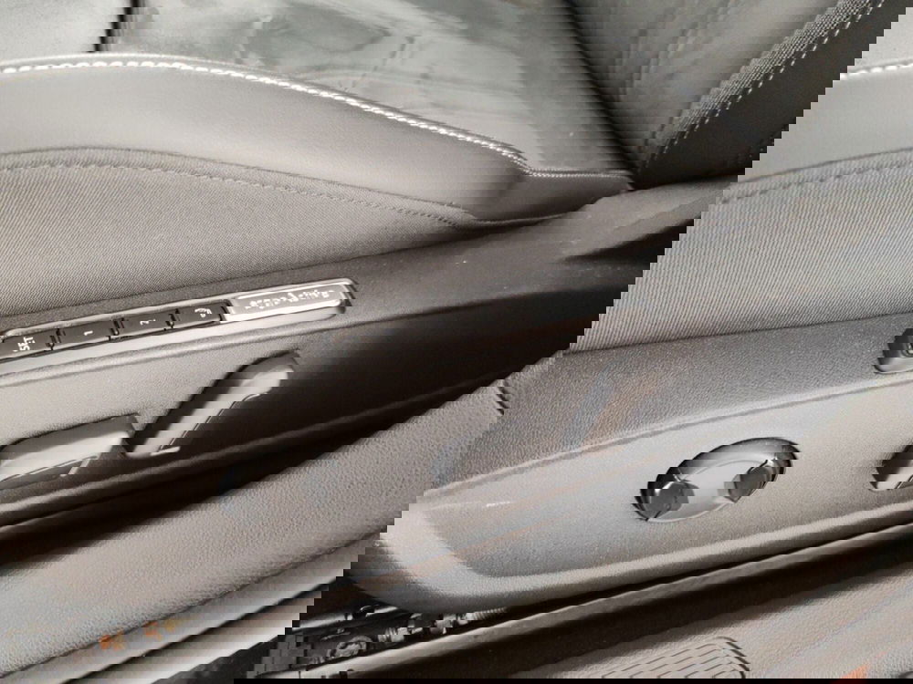 Volkswagen Golf usata a Massa-Carrara (8)