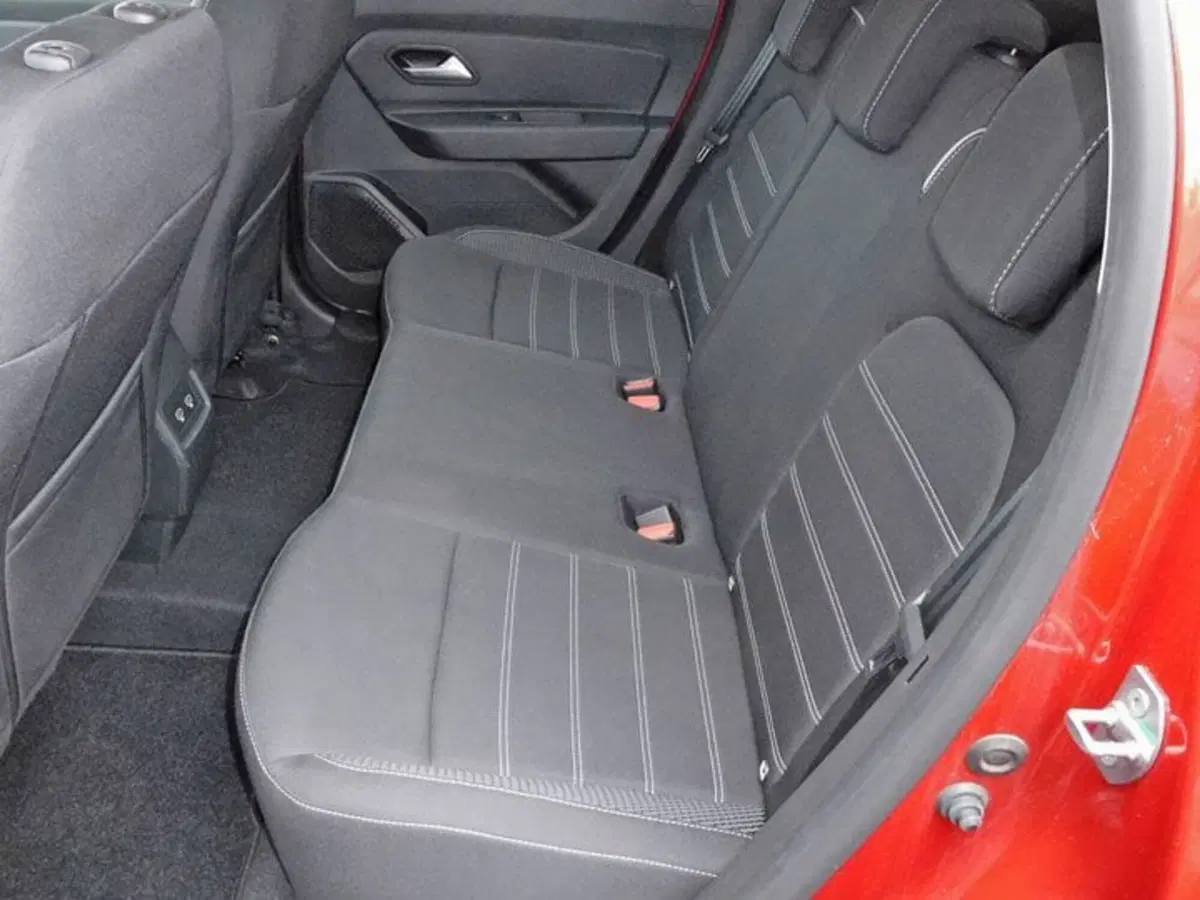 Dacia Duster usata a Rimini (9)