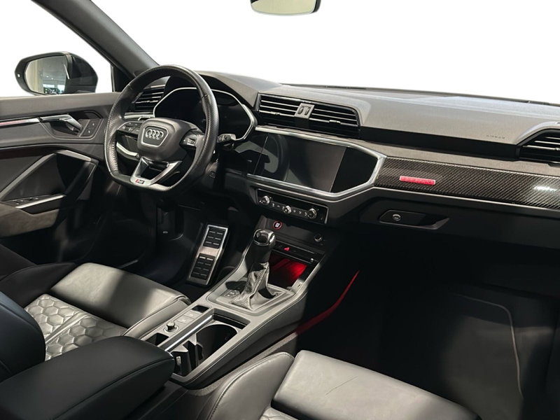 Audi RS Q3 Sportback usata a Napoli (10)