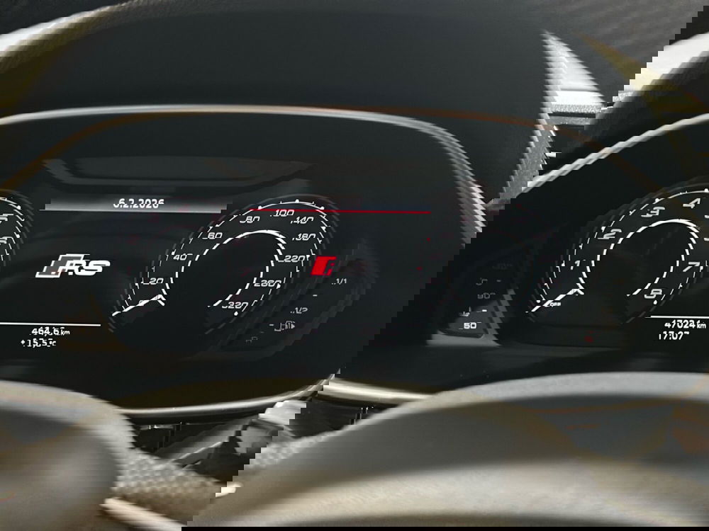 Audi RS Q3 Sportback usata a Napoli (12)