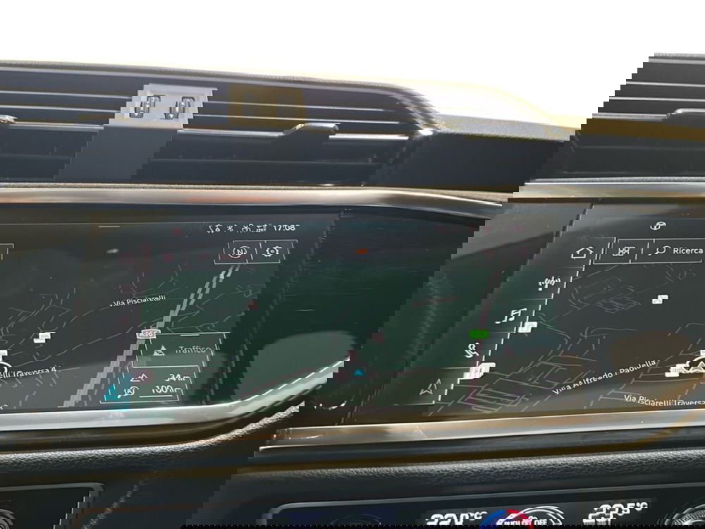 Audi RS Q3 Sportback usata a Napoli (15)