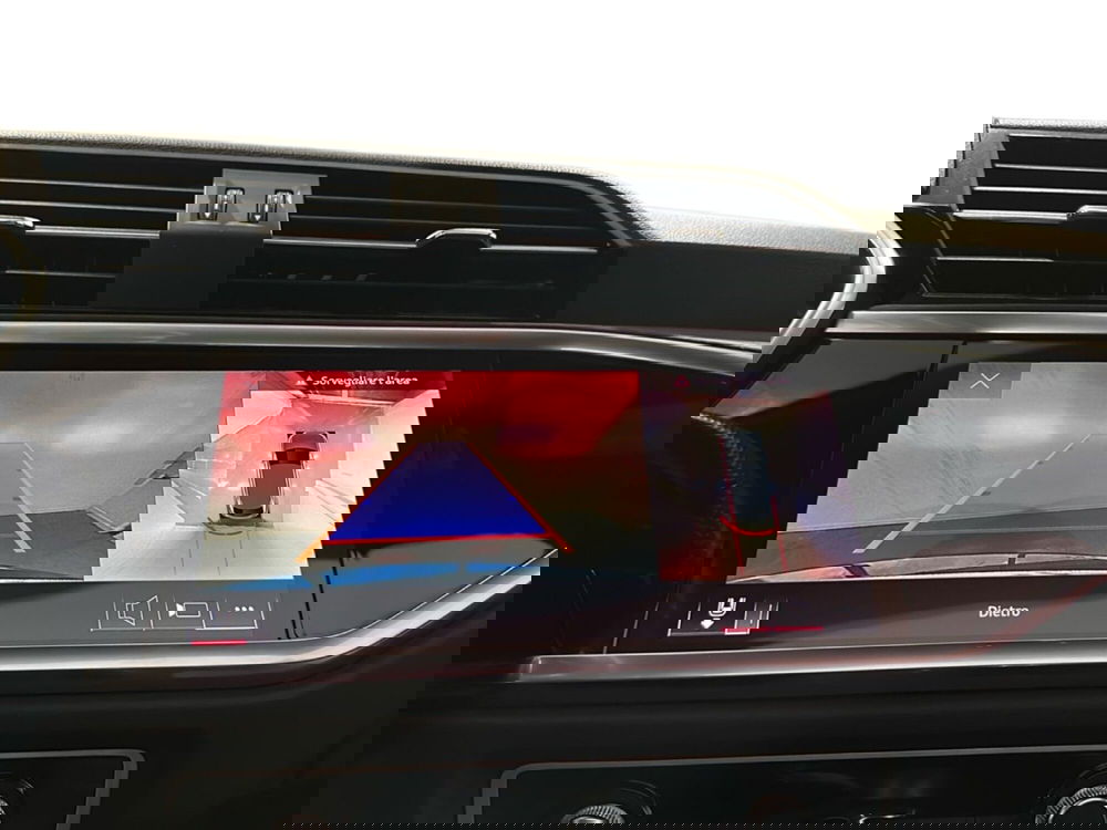 Audi RS Q3 Sportback usata a Napoli (16)