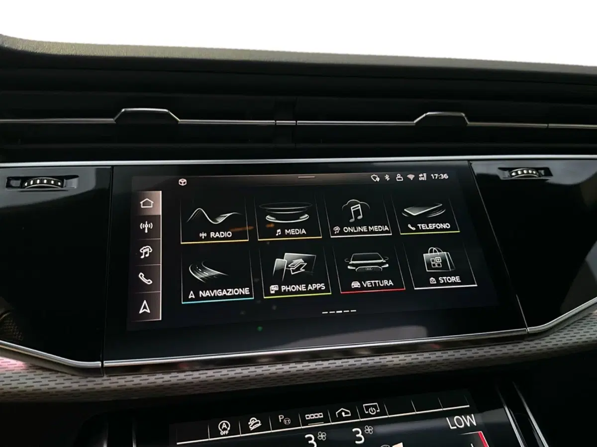 Audi Q8 usata a Napoli (13)
