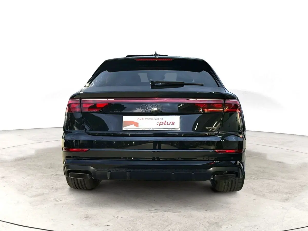 Audi Q8 usata a Napoli (6)