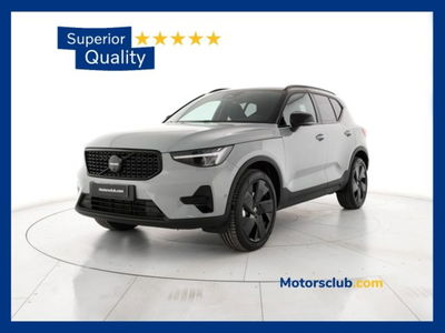Volvo XC40 2.0 b3 Ultra Black Edition auto nuova a Modena