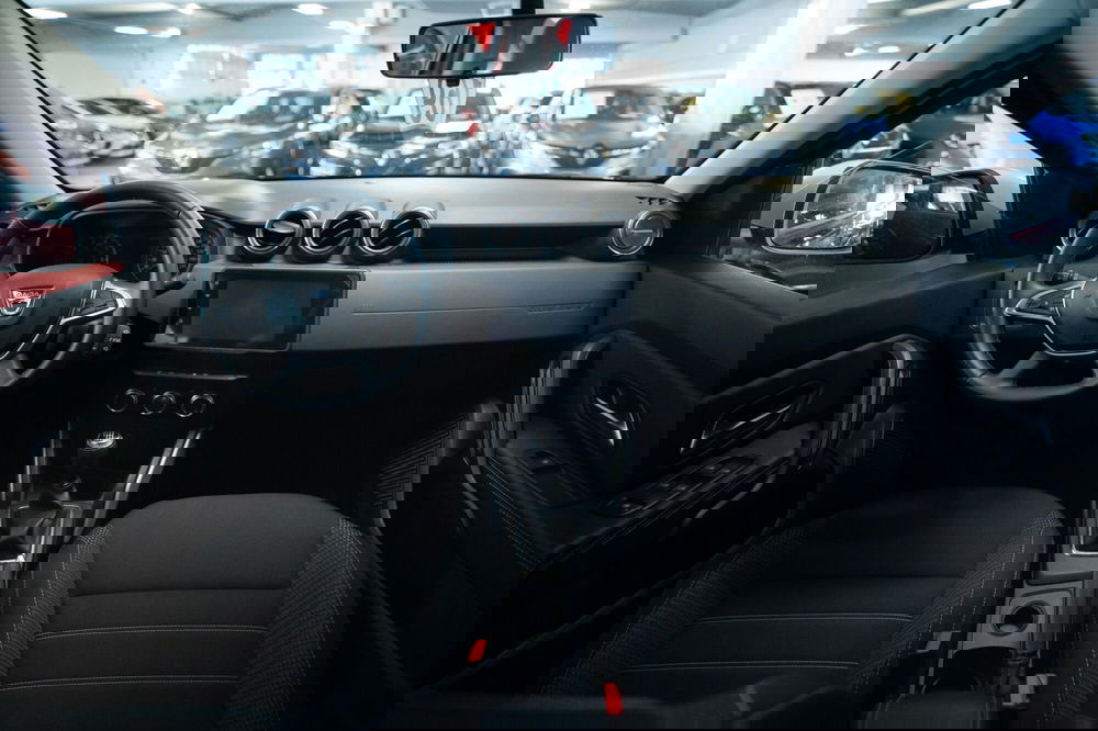 Dacia Duster usata a Torino (9)