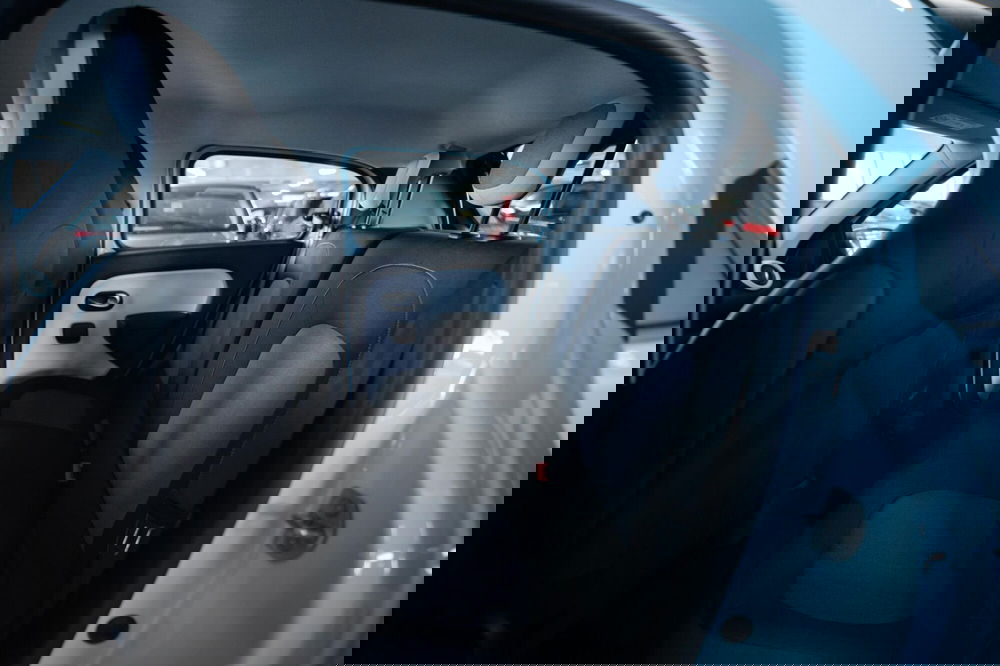 Renault Twingo usata a Torino (8)