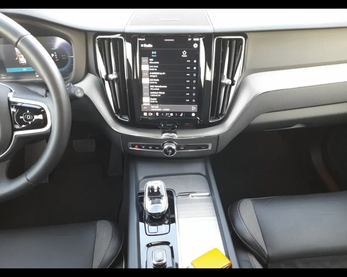 Volvo XC60 usata a Ravenna (11)