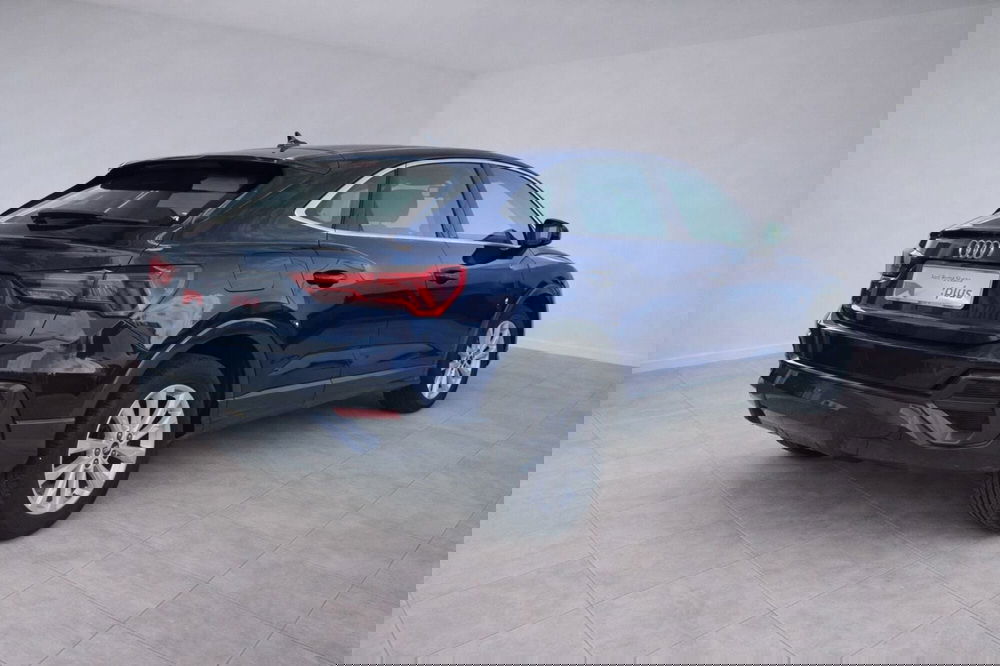 Audi Q3 Sportback usata a Taranto (2)