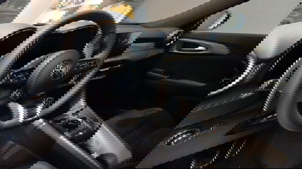 Alfa Romeo Tonale nuova a Benevento (13)