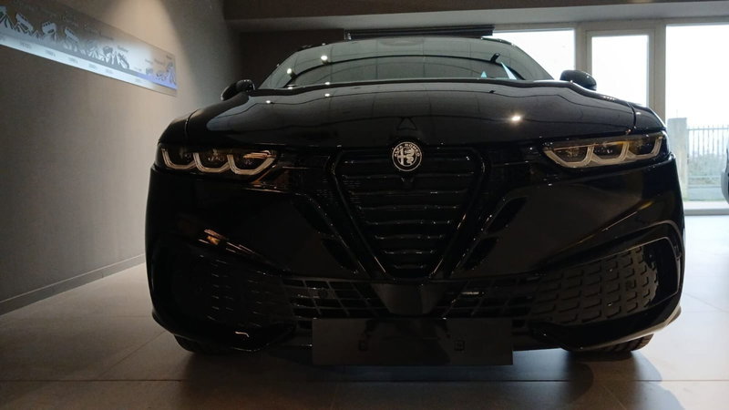 Alfa Romeo Tonale nuova a Benevento (15)