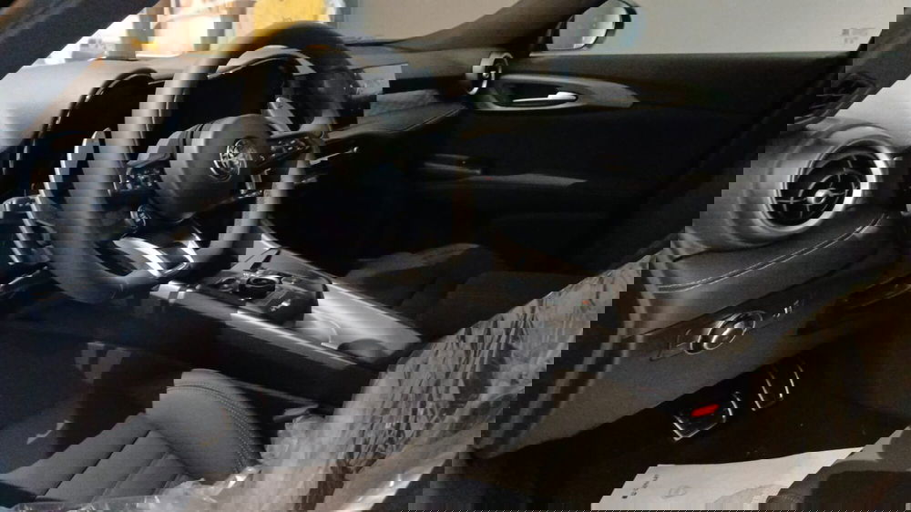 Alfa Romeo Tonale nuova a Benevento (9)