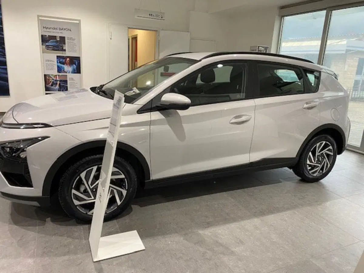Hyundai Bayon nuova a Benevento (4)