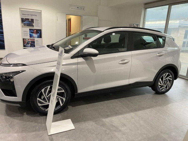 Hyundai Bayon nuova a Benevento (4)